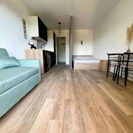 Port 2 Personnes 2 Enfants Vue Hippodrome Apartment